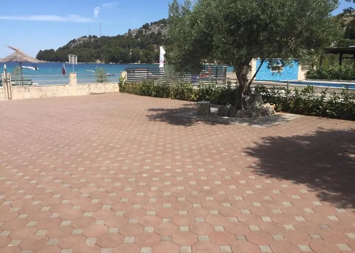 Apartments Bionda - Seafront