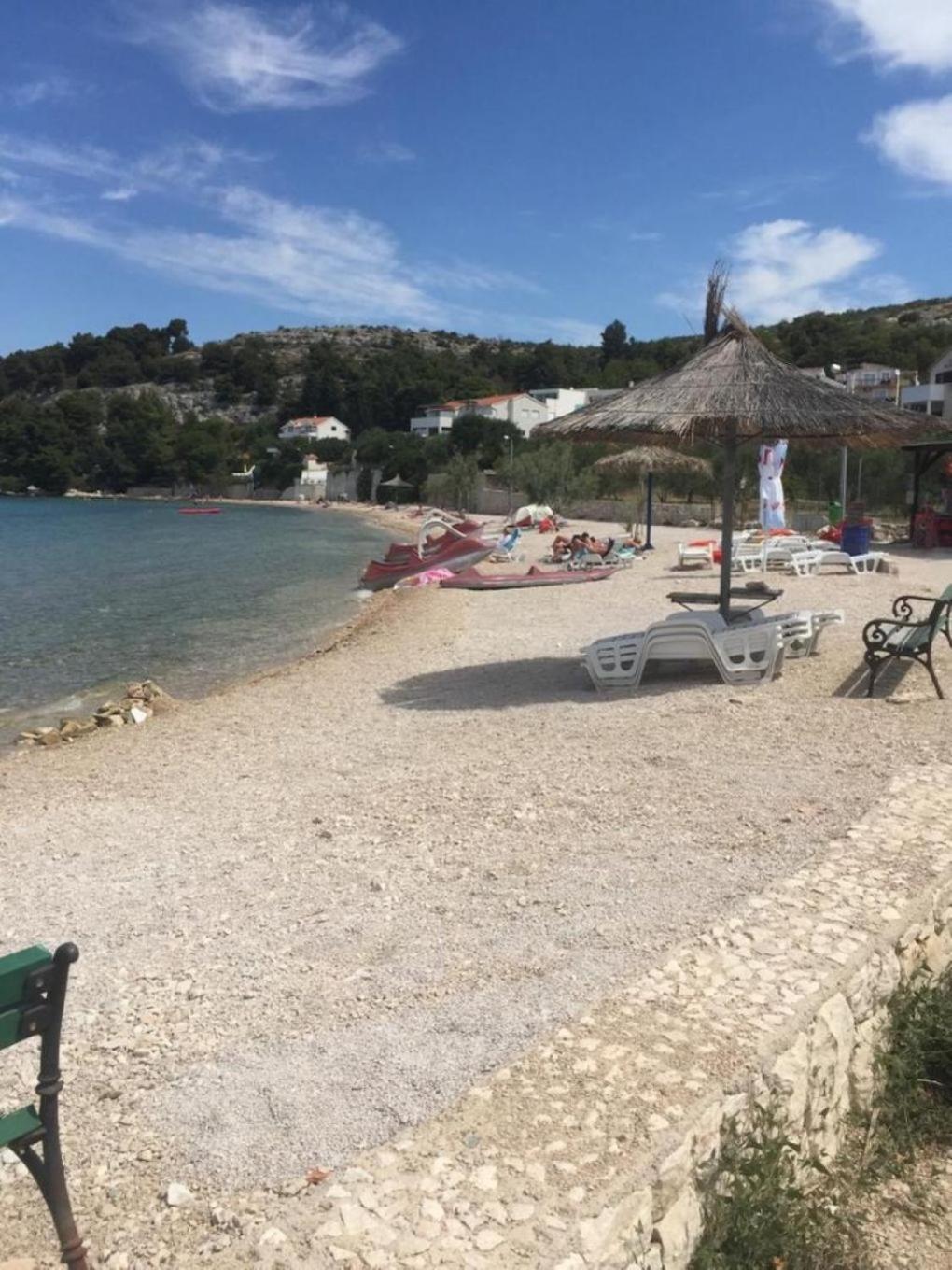 Bionda - Seafront Apartment *